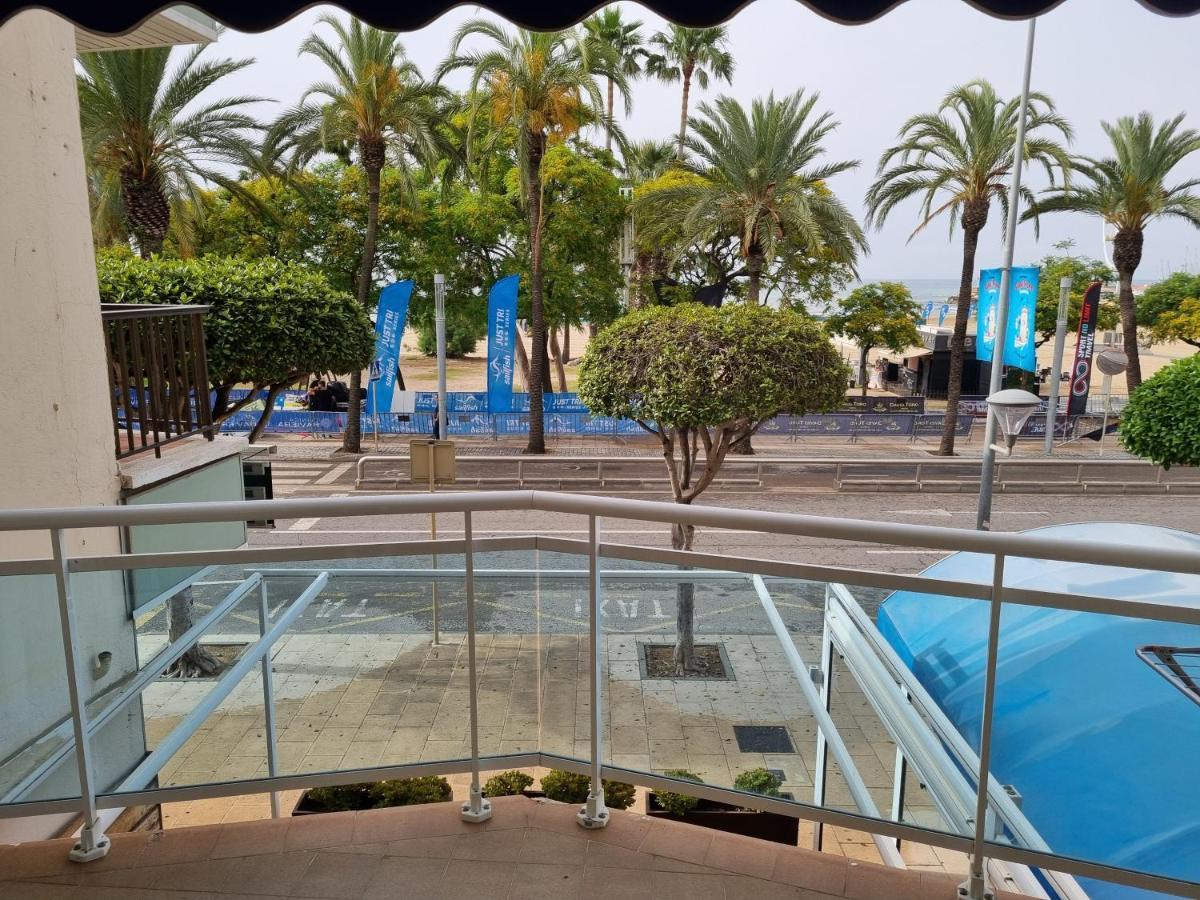 Apartamento Primera Linea Mar Cambrils Cerca Puerto Экстерьер фото